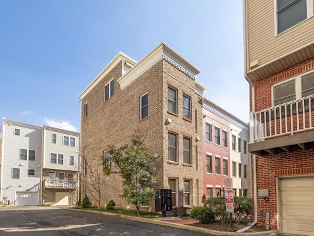 House for sale in Washington, Washington DC
