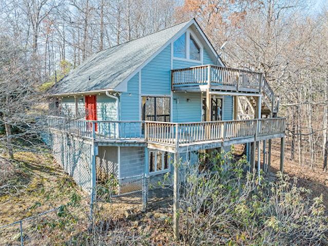 House for sale in Hendersonville, North Carolina