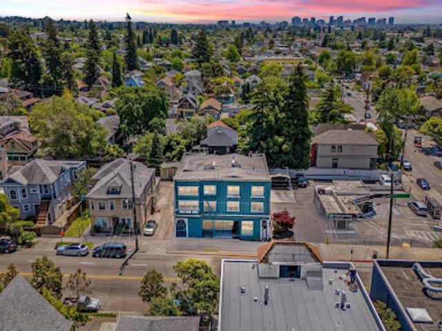 House for sale in Berkeley