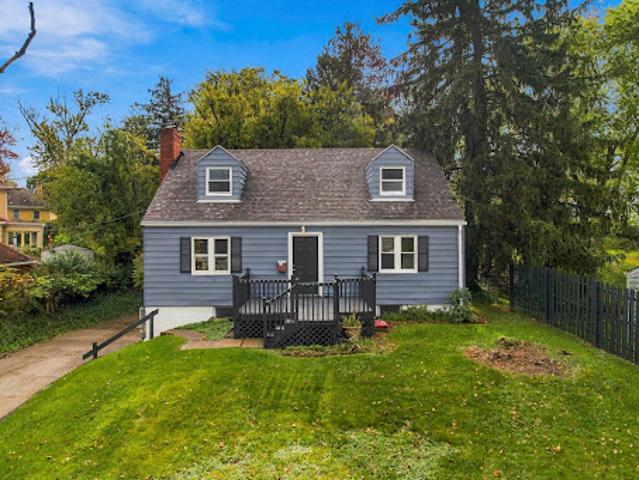 House for sale in Pittsburgh, Allegheny County