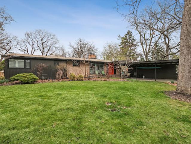 House for sale in Lake Bluff, Illinois