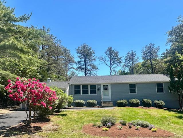 House for rent in East Falmouth, Massachusetts