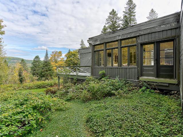 House for rent in Laurentides, Quebec