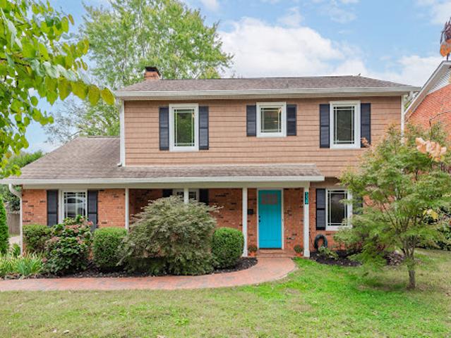 House for sale in Mecklenburg, North Carolina