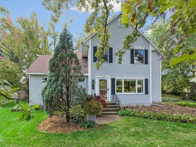 House for sale in Roseville, Ramsey County