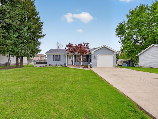 House for sale in Cromwell, Indiana