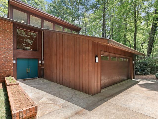House for sale in Chapel Hill, North Carolina