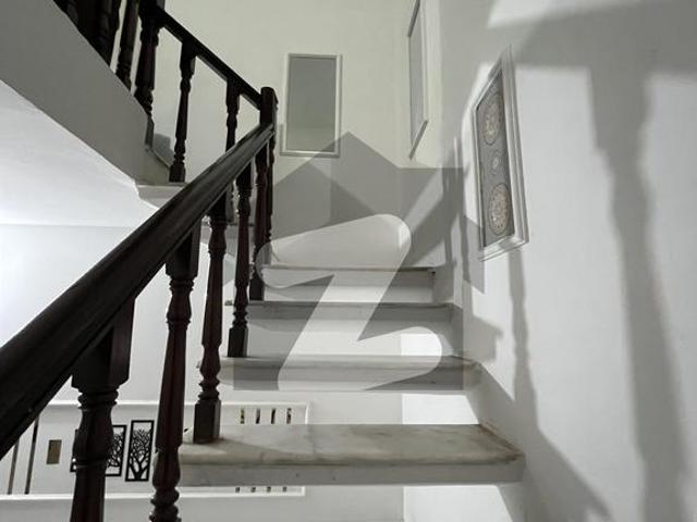 House for sale in تحصیل فیصل آباد شہر, فیصل آباد ڈویژن