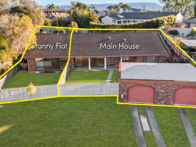 House for sale in Ashmore, Gold Coast City