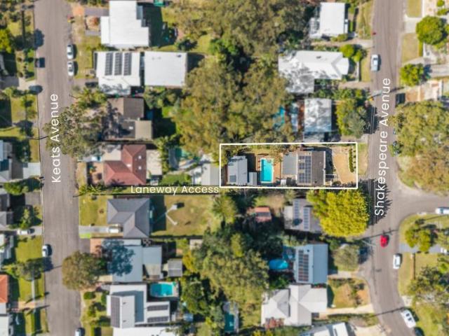 House for sale in Bateau Bay, Central Coast Council