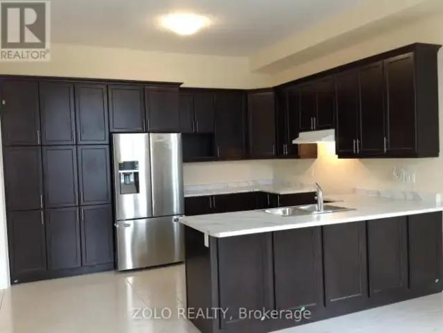 House for rent in Bradford West Gwillimbury, Ontario