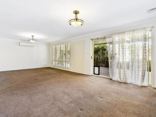 House for rent in Glen Alpine, Sydney