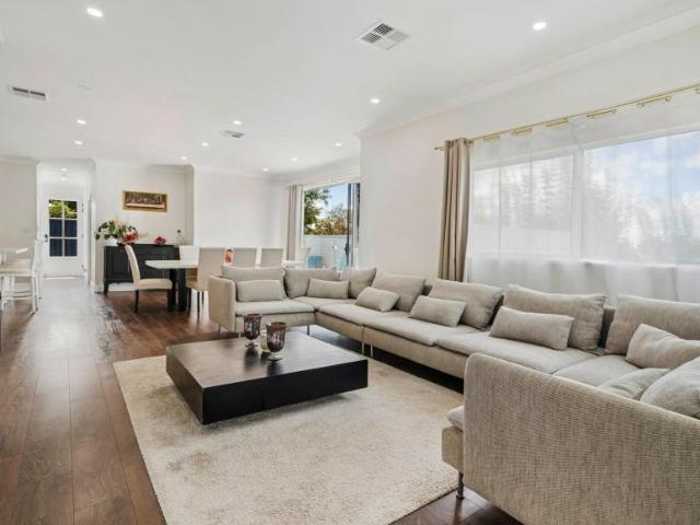 House for sale in Mount Kuring-Gai, Sydney