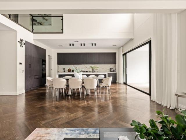 House for sale in Mount Waverley, Melbourne