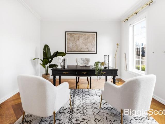 House for sale in Mount Waverley, Melbourne