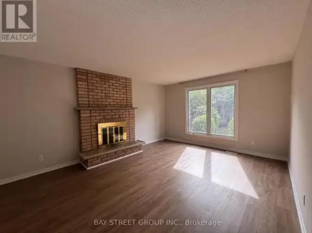 House for rent in Oakville, Ontario