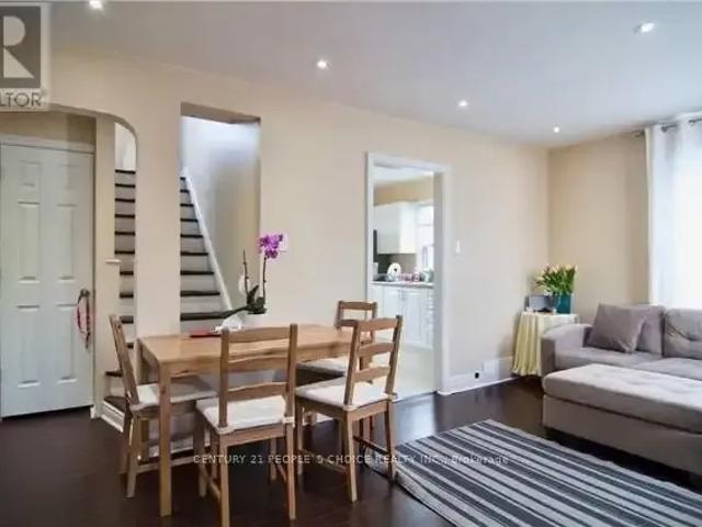 House for rent in Oakville, Ontario