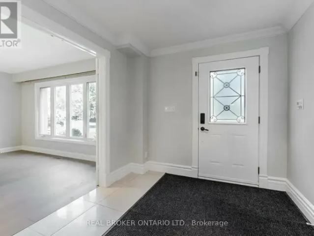 House for rent in Oakville