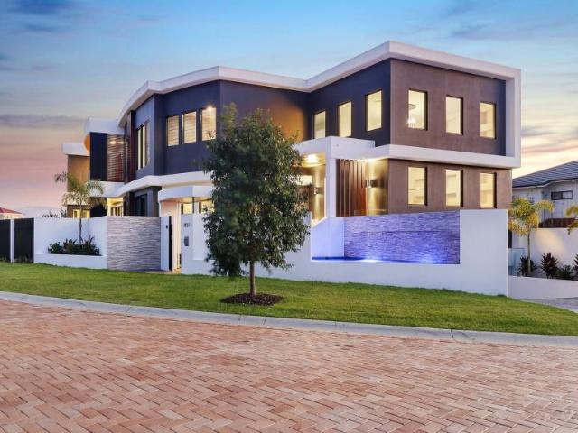 House for sale in Sanctuary Cove, Gold Coast City