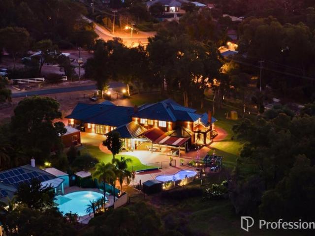 House for sale in The Vines, City of Swan
