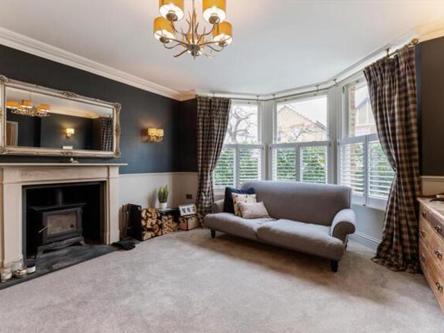 House for sale in Datchet, Southlea