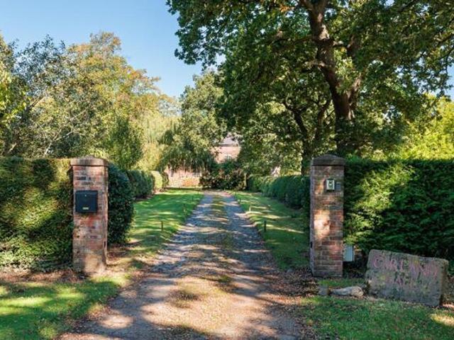 House for sale in Antrobus, Cheshire
