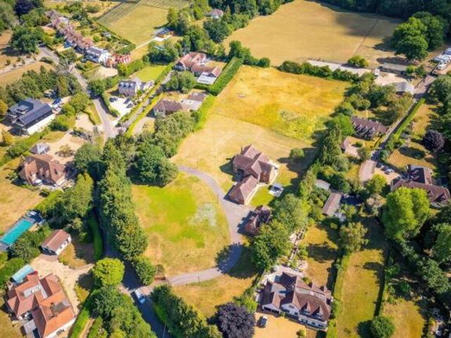 House for sale in Pottersheath, King's Walden