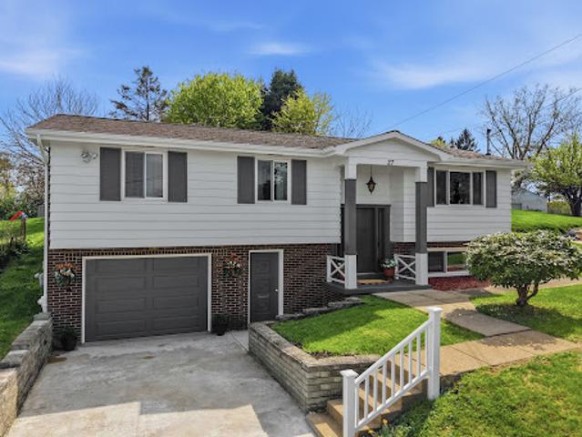 House for sale in Pittsburg, Pennsylvania