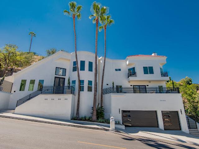 House for sale in Canoga Park, California