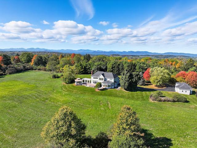 House for sale in Shelburne, Vermont