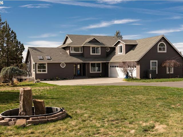 House for sale in Oregonia