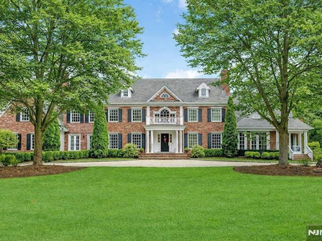 House for sale in Saddle River, New Jersey