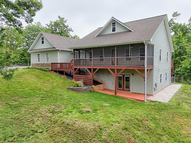 House for sale in Warne, North Carolina