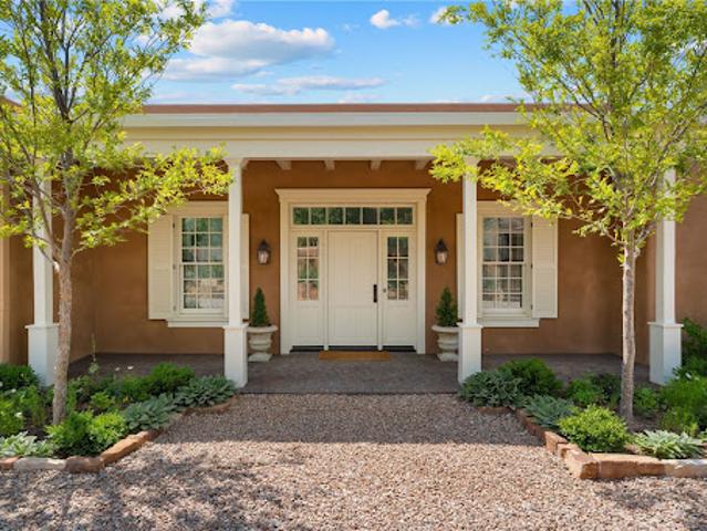 House for sale in Santa Fe, New Mexico