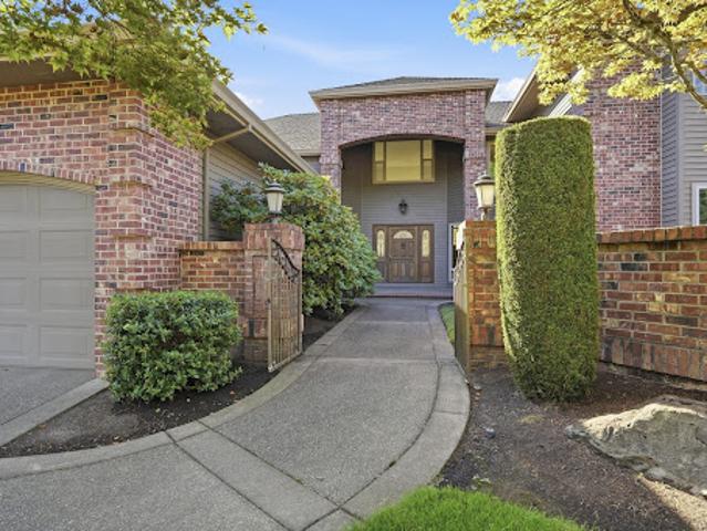 House for sale in Oregonia