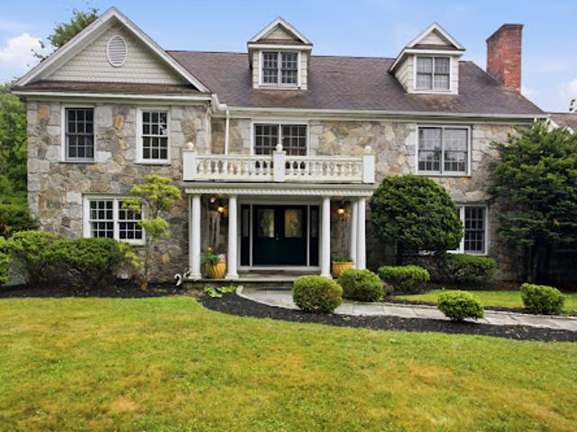 House for sale in Cos Cob, Connecticut