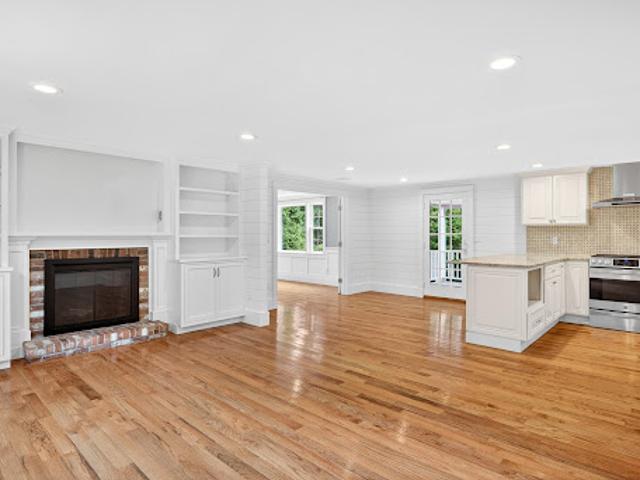House for sale in Barnstable