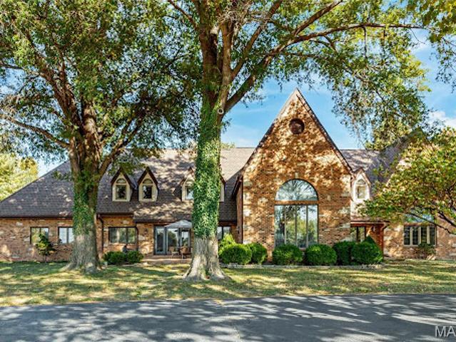 House for sale in Chesterfield, Missouri