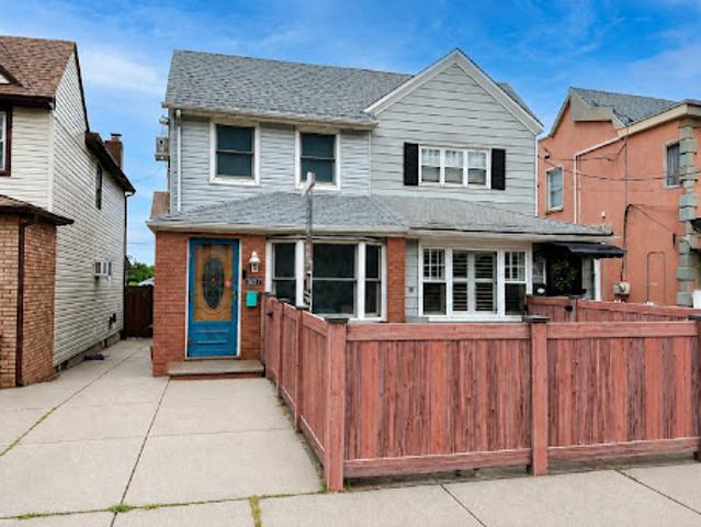 House for sale in Arverne, New York