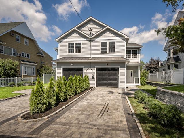 House for sale in New Rochelle, New York