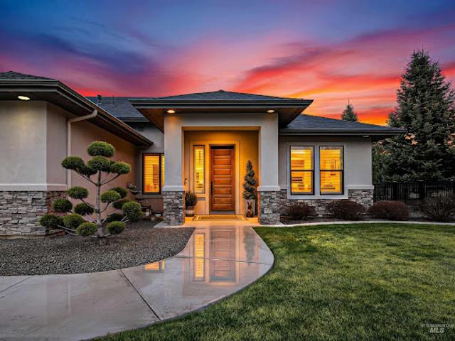 House for sale in Eagle, Idaho