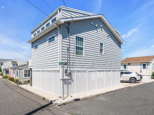 House for sale in Normandy Beach, New Jersey