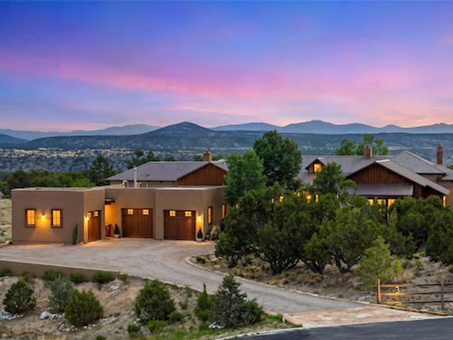 House for sale in Santa Fe, New Mexico