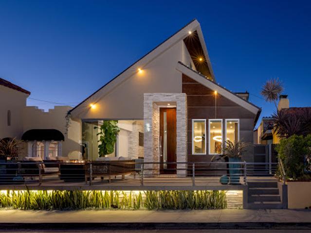 House for sale in Long Beach, California