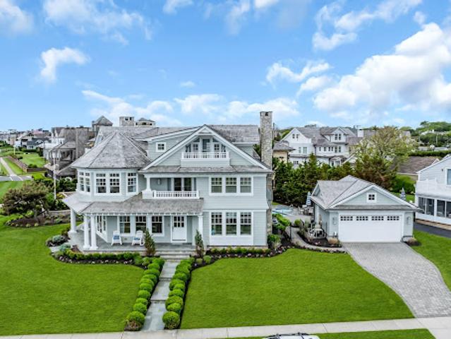 House for sale in Monmouth, New Jersey