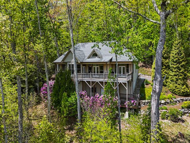 House for sale in Avery, North Carolina