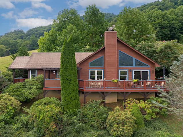 House for sale in Maggie Valley House for sale in Maggie Valley