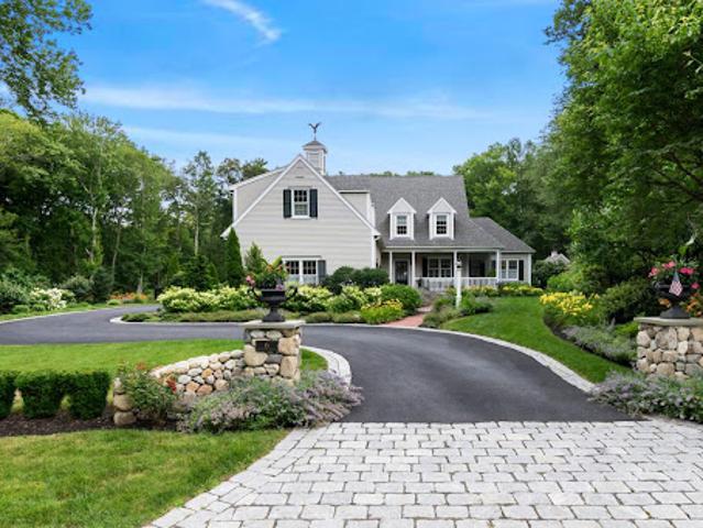 House for sale in Byfield, Massachusetts