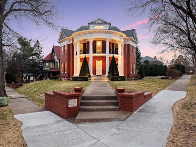 House for sale in Hennepin, Minnesota