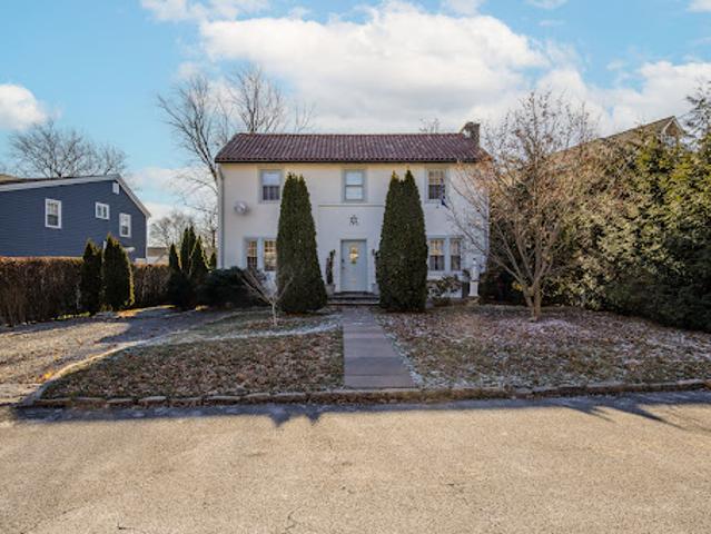 House for sale in Eastchester, New York